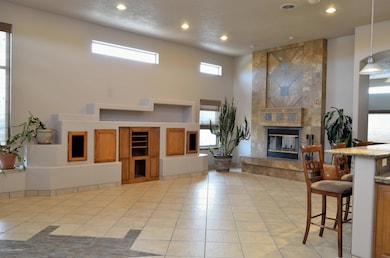 6334 Red Rock Dr, Farmington, NM 87402 - photo 4