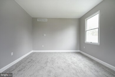 11 Grant Cir, Sewell, NJ 08080 - photo 6