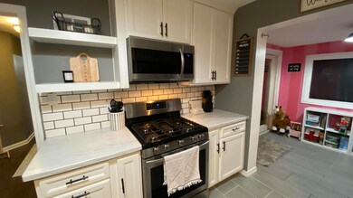 417 N Broad St, Griffith, IN 46319 - photo 5