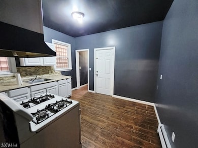 116 Smith St unit 1, Newark, NJ 07106 - photo 7