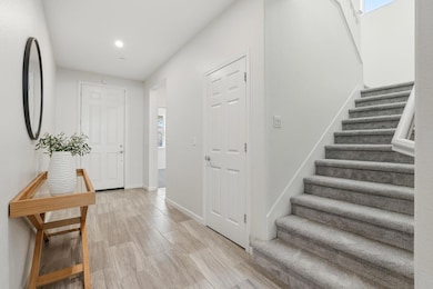 6025 Twin Suns St, Roseville, CA 95747 - photo 7