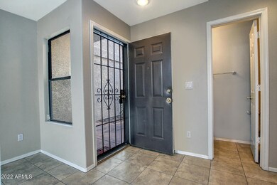 1115 W Mango Dr 005 EntrySecurity Door