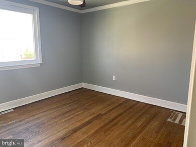 1354 Maple Ave, Elsmere, DE 19805 - photo 4