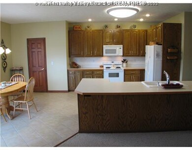 266 Frazier Way, Scott Depot, WV 25560 - photo 4