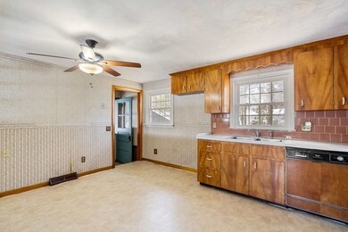 25 Digrande Dr, Rockland, MA 02370 - photo 7