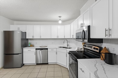 2260 Sherwood Ct, Hopkins, MN 55305 - photo 7