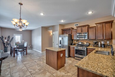 661 Huddersfield St, El Paso, TX 79928 - photo 5