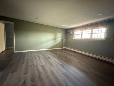 12 Williamsburg Ct unit 2, Shrewsbury, MA 01545 - photo 5