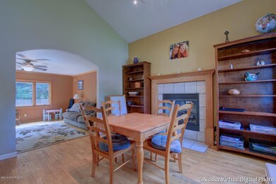 2010 Sturbridge Cir, Anchorage, AK 99507 - photo 5