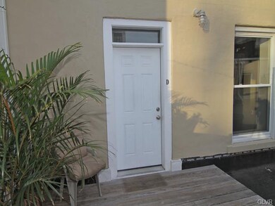 813 Hamilton St unit D, Allentown, PA 18101 - photo 3