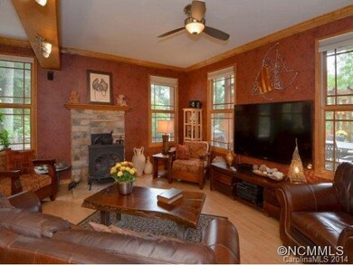 633 Southern Pines Place, Leicester, NC 28748 - photo 6