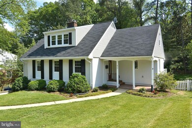 825 Empress Ct, Alexandria, VA 22308 - photo 2