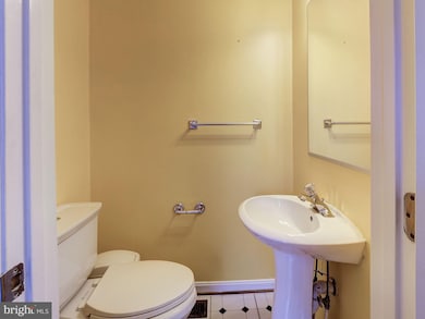 12712 Royal Carriage Dr, Germantown, MD 20876 - photo 7