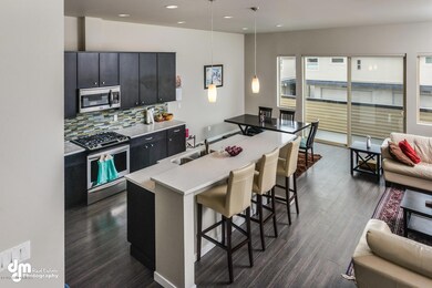 3453 Red Rock Court 4-large-007-27-Livin
