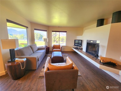 1 Lodge 609-M, Manson, WA 98831 - photo 4