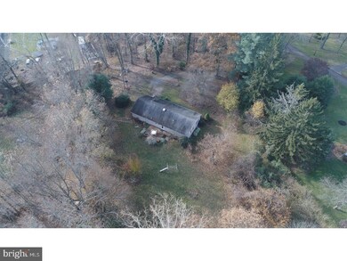 6 Hunter Dr, Burlington, NJ 08016 - photo 3