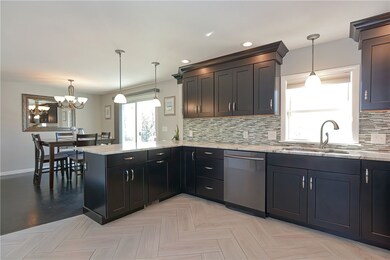 326 Grandview Ave, Woonsocket, RI 02895 - photo 3