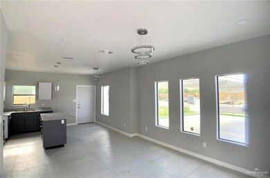 2018 Summerland Ln, Edinburg, TX 78541 - photo 5