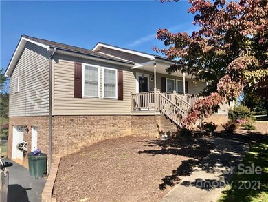 16 Countryside Dr, Hendersonville, NC 28792 - photo 3