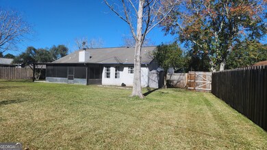 113 Almond Cir, Kingsland, GA 31548 - photo 6