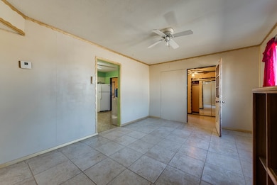 3903 Pleasant Dr, Midland, TX 79703 - photo 4