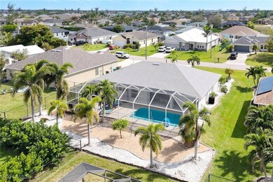 Aerial view showing EZ backyard maintenance