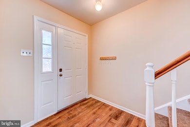 221 Leedom Way unit 107, Newtown, PA 18940 - photo 2