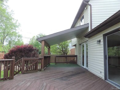 Deck.