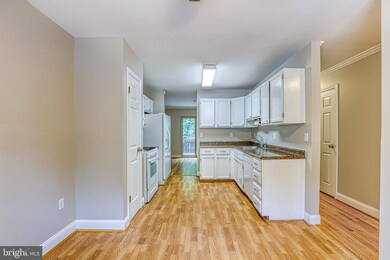 9322 Town Place Dr, Owings Mills, MD 21117 - photo 4