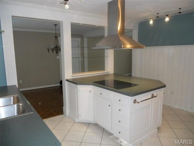 329 Nantucket Dr, Ballwin, MO 63011 - photo 4