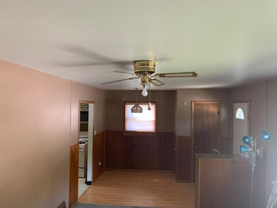 2821 N Lewis Ave, Waukegan, IL 60087 - photo 5