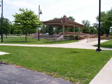 3243 Condit St, Highland, IN 46322 - photo 3