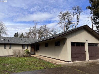 1749 Cal Young Rd, Eugene, OR 97401 - photo 2