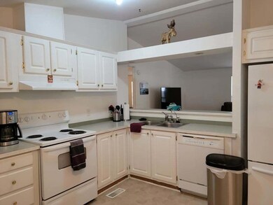 328 S Kerby Ave, Cave Junction, OR 97523 - photo 2