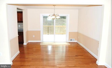 10103 Wigan Dr, Clinton, MD 20735 - photo 6
