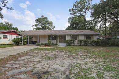 726 Grove Park Blvd, Jacksonville, FL 32216 - photo 2