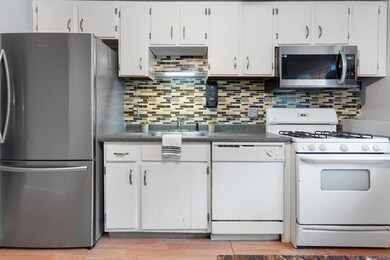 1 Nineteenth St unit 1, Lowell, MA 01850 - photo 7