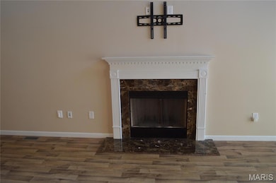 1313 Commons Cir, Cottleville, MO 63304 - photo 7