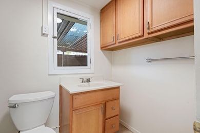 07 - Bathroom 1