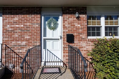 9 Bayberry Cir, Millis, MA 02054 - photo 2