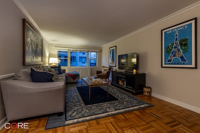 Bryn Mawr Apartments unit 9D, New York, NY 10065 - photo 3