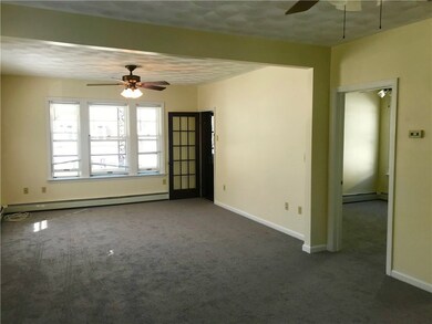 51 Calder St, Pawtucket, RI 02861 - photo 4