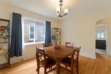 5238 Lindenwood Ave, Saint Louis, MO 63109 - photo 4