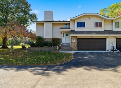 1605 Clemson Dr unit A, Saint Paul, MN 55122 - photo 2