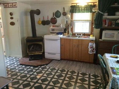 W8940 Forester Rd, Tomahawk, WI 54487 - photo 7