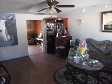 unlisted-address, Phoenix, AZ 85035 - photo 4