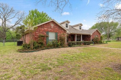 332 S Fm 271, Bonham, TX 75418 - photo 3