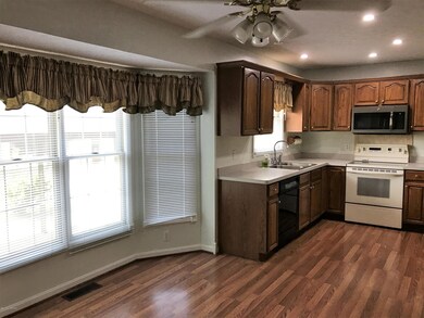 471 Wava Dr, Mount Washington, KY 40047 - photo 7