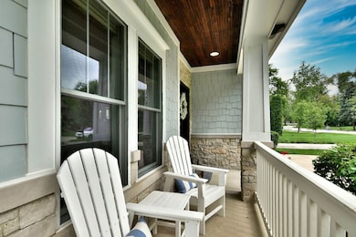 200 N Glenview Ave, Elmhurst, IL 60126 - photo 4