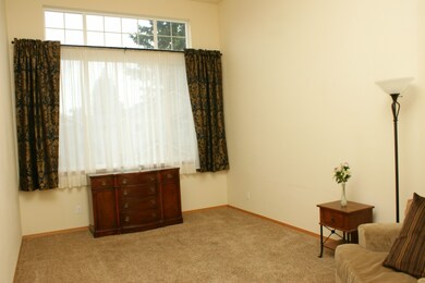 8814 3rd Ave SE unit 2, Everett, WA 98208 - photo 2